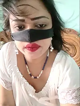 Beauty-3 online show from 06-15-26, 03:09