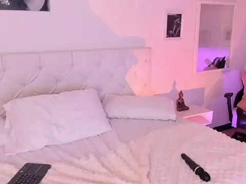 lunalenox online show from 03-11-26, 09:37