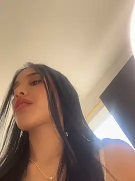 Mia-villalobos online show from 03-09-26, 01:59