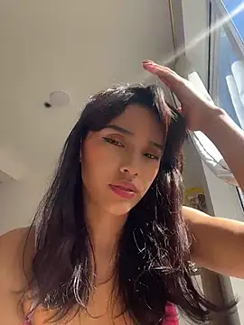 Mia-villalobos online show from 05-01-26, 02:10