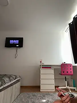 adellasweet online show from 03-17-26, 12:19