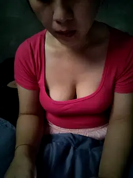 Play-girrl99 online show from 03-02-26, 12:24