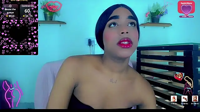 Snapshot of Nashla_D_- chatting on 03-12-26, 05:02 Nashla D - online show from 03-12-26, 05:02