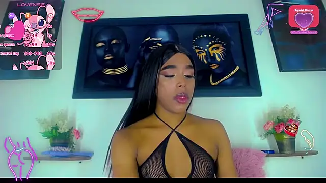 Snapshot of Nashla_D_- chatting on 03-16-26, 05:44 Nashla D - online show from 03-16-26, 05:44