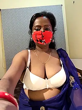 misti-boudii online show from 05-06-26, 02:11