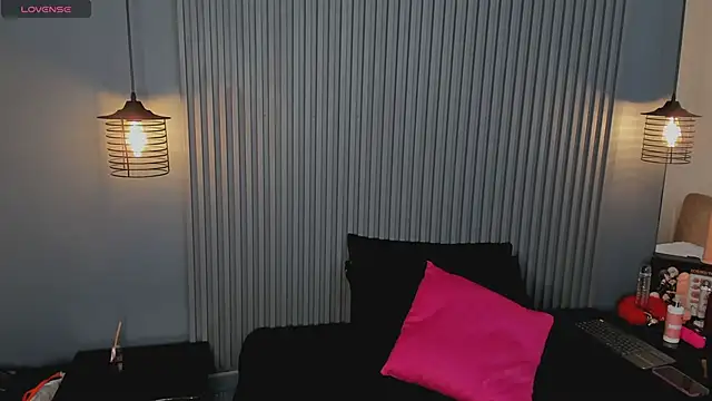 SusanaBell  online show from 04-09-26, 08:58