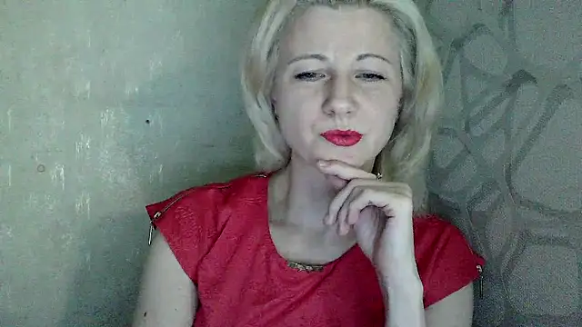 Snapshot of Katerina-Kissa chatting on 03-25-26, 06:58 Katerina-Kissa online show from 03-25-26, 06:58