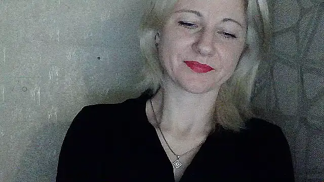 Snapshot of Katerina-Kissa chatting on 04-15-26, 07:58 Katerina-Kissa online show from 04-15-26, 07:58