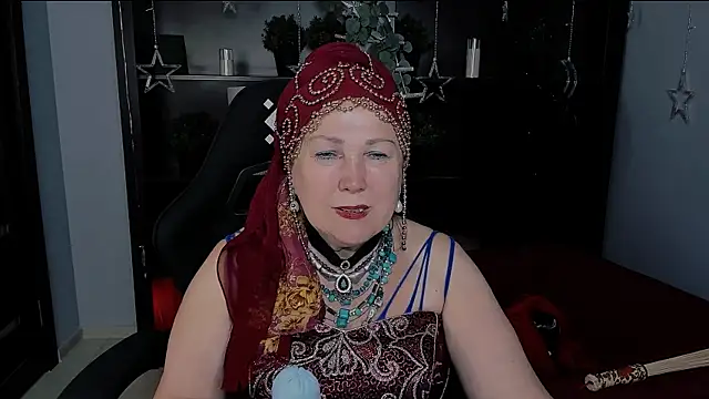 Snapshot of LilaMaharani chatting on 05-31-26, 01:07 LilaMaharani online show from 05-31-26, 01:07