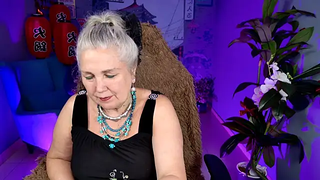 LilaMaharani online show from 08-05-26, 01:58