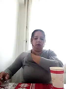 roxana e43 online show from 05-06-26, 04:41