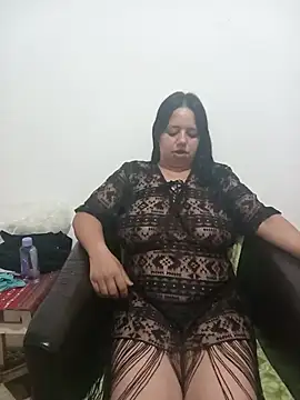 roxana e43 online show from 06-17-26, 07:48