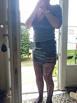 lescoquinsdu40 online show from 04-03-26, 01:31