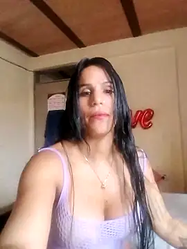 Maracuchitam online show from 04-16-26, 01:34