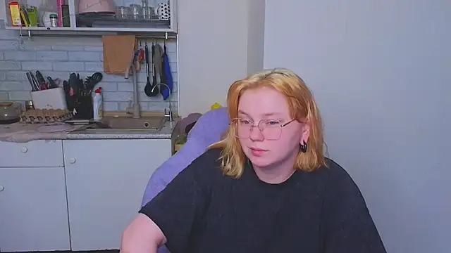 soft focus online show from 05-09-26, 04:50
