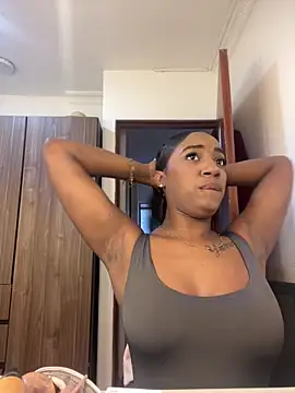 Emi rousse online show from 04-11-26, 12:31