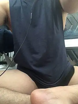 Gockhuatsg online show from 04-22-26, 07:44