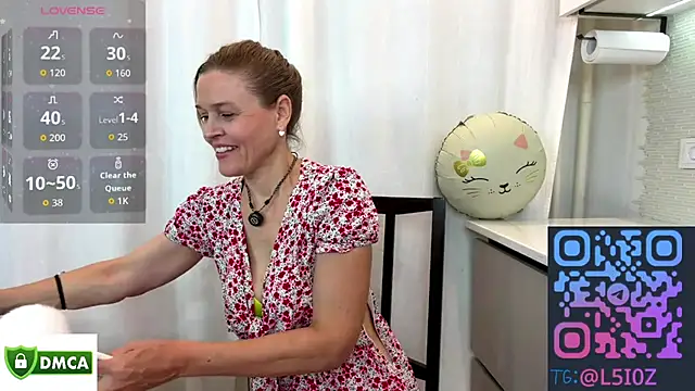 Lizacams online show from 07-31-26, 04:50