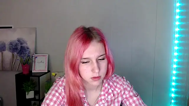 Scarlett lil online show from 04-03-26, 07:28