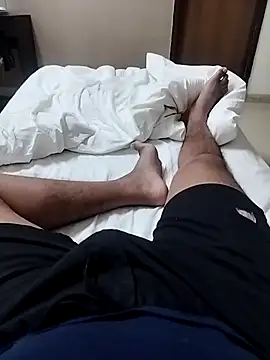 Snapshot of Saikat0085 chatting on 03-15-26, 06:36 Saikat0085 online show from 03-15-26, 06:36