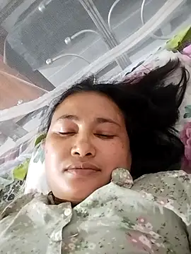 Snapshot of Rashi_bhabi chatting on 03-08-26, 05:17 Rashi bhabi online show from 03-08-26, 05:17