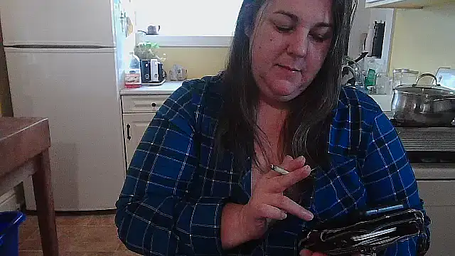 smalltowntrouble online show from 04-15-26, 01:40