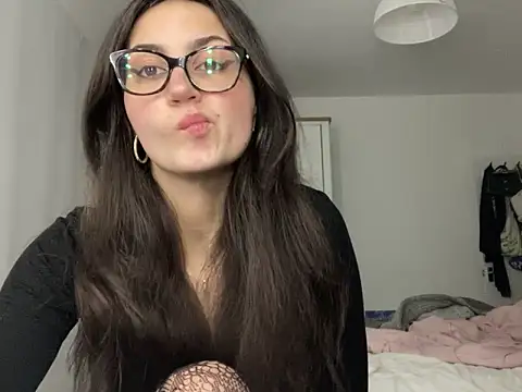 Ellamay06 online show from 05-01-26, 07:29
