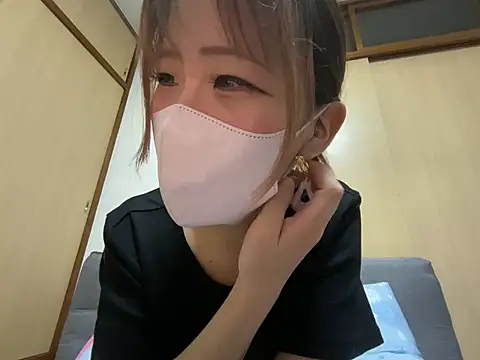 Snapshot of airi-ai0302 chatting on 06-07-26, 01:04 airi-ai0302 online show from 06-07-26, 01:04