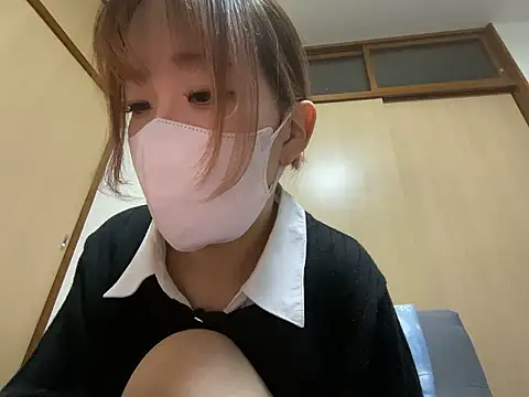 Snapshot of airi-ai0302 chatting on 06-12-26, 03:05 airi-ai0302 online show from 06-12-26, 03:05