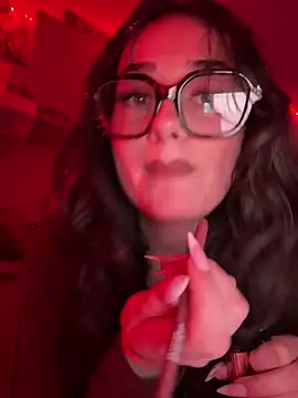 Snapshot of Claraaaaa06 chatting on 03-18-26, 07:39 Claraaaaa06 online show from 03-18-26, 07:39