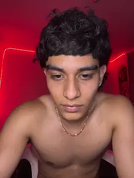 IronLatino online show from 03-06-26, 04:42