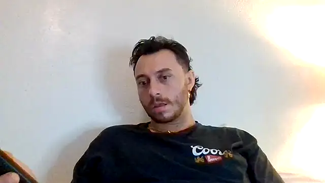 Snapshot of TallHungandCloudy69 chatting on 03-19-26, 02:10 TallHungandCloudy69 online show from 03-19-26, 02:10