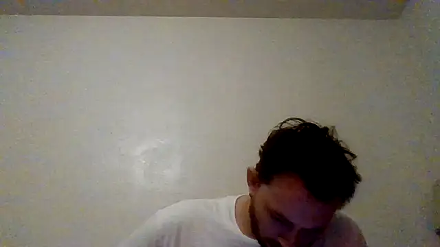 Snapshot of TallHungandCloudy69 chatting on 03-29-26, 09:42 TallHungandCloudy69 online show from 03-29-26, 09:42
