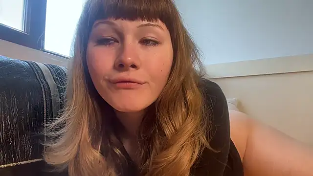 Snapshot of AlexaGudz chatting on 06-02-26, 10:39 AlexaGudz online show from 06-02-26, 10:39