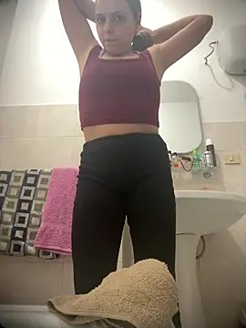 Snapshot of diavola_bionda chatting on 03-17-26, 11:52 diavola bionda online show from 03-17-26, 11:52