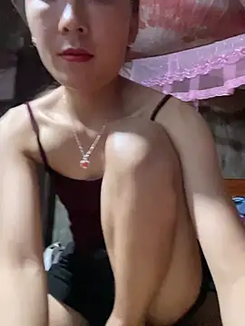 Snapshot of Mimi_pussy chatting on 04-24-26, 10:50 Mimi pussy online show from 04-24-26, 10:50