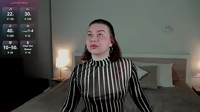 HermioneMoon online show from 04-02-26, 12:47