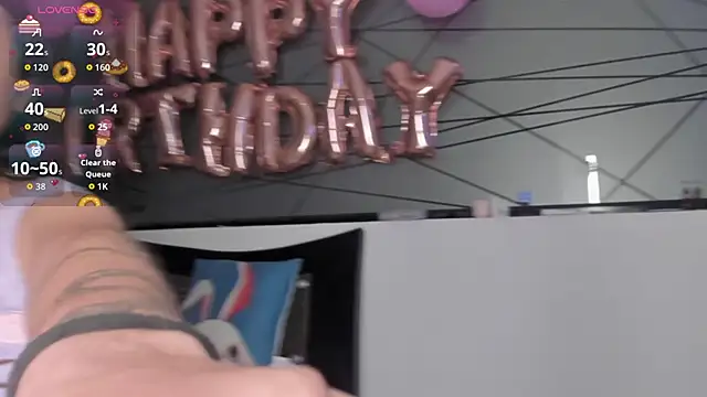 Princess tina online show from 04-06-26, 10:22