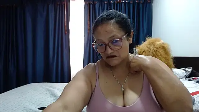  BellaNocturna online show from 07-28-26, 07:15