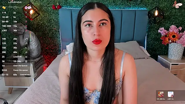 Snapshot of Cataa_Hill chatting on 06-10-26, 03:18 Cataa Hill online show from 06-10-26, 03:18