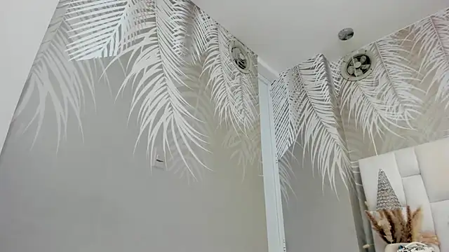 Princess little18 online show from 03-24-26, 11:15