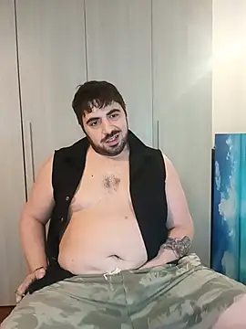 Snapshot of bear_skinny chatting on 07-01-26, 02:40 bear skinny online show from 07-01-26, 02:40