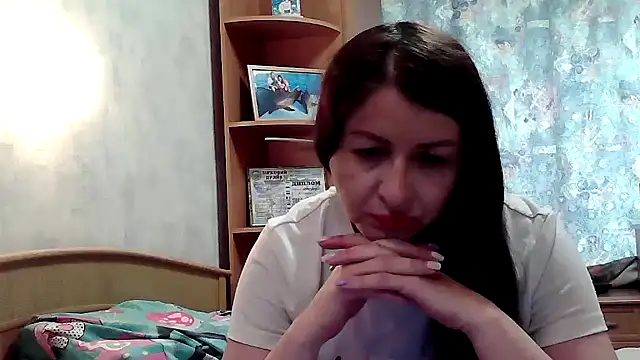Snapshot of TenderAndSweetX chatting on 05-31-26, 10:33 TenderAndSweetX online show from 05-31-26, 10:33