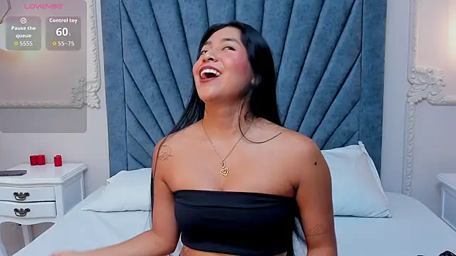 Leandra-Johnson online show from 04-27-26, 01:31