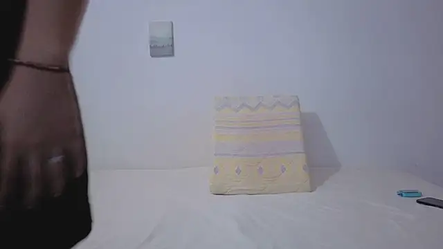 Snapshot of Scarlett_Cherry_ chatting on 06-15-26, 03:42 Scarlett Cherry online show from 06-15-26, 03:42