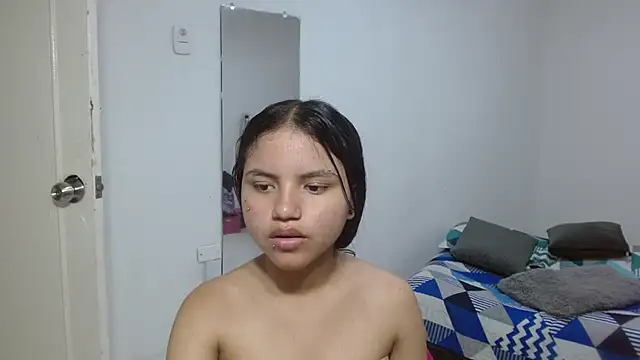 Snapshot of kimmyfuckass chatting on 07-10-26, 12:19 kimmyfuckass online show from 07-10-26, 12:19