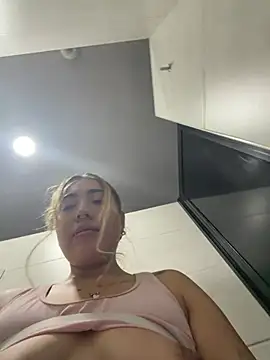 ManuelaVeeleez online show from 03-20-26, 03:33