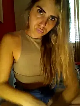 Emilyvuxa online show from 03-12-26, 07:36