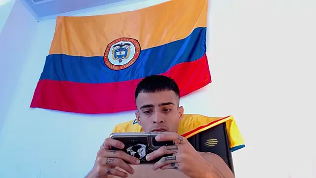 Snapshot of Bad_Boy_Carter69 chatting on 07-19-26, 03:38 Bad Boy Carter69 online show from 07-19-26, 03:38