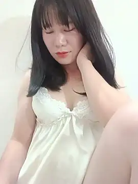 Snapshot of Bondgirl_9 chatting on 08-02-26, 05:44 Bondgirl 9 online show from 08-02-26, 05:44